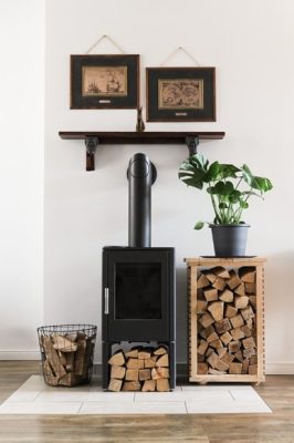 Wood stoves, the classic way to heat your home