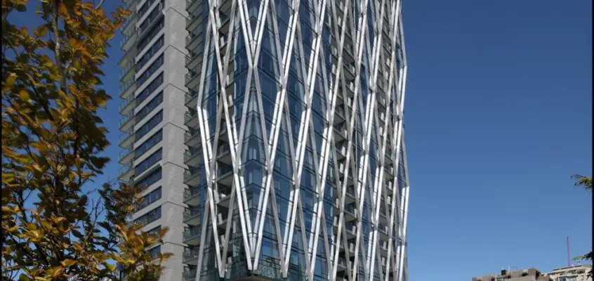 8X on the Park, Vancouver Building