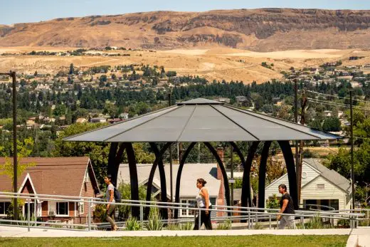 Kiwanis Methow Park Kiosko Wenatchee Washington