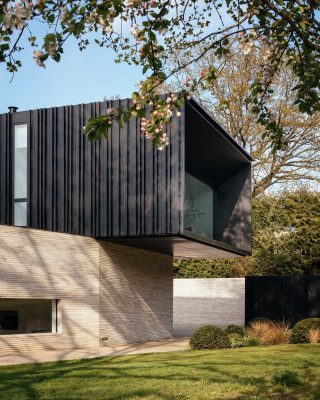 English luxury home by Architects Ayre Chamberlain Gaunt