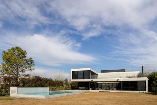 Modern Argentina residence design