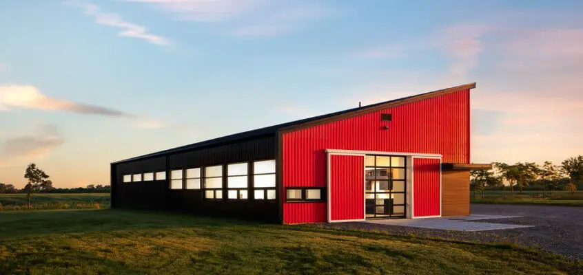 Highway Pole Barn, Tecumseh Ontario