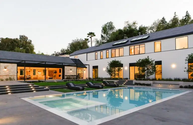 The Reserve Farmhouse, Hidden Hills California earchitect