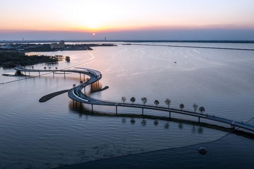 Yuandang Pedestrian Bridge, Shanghai