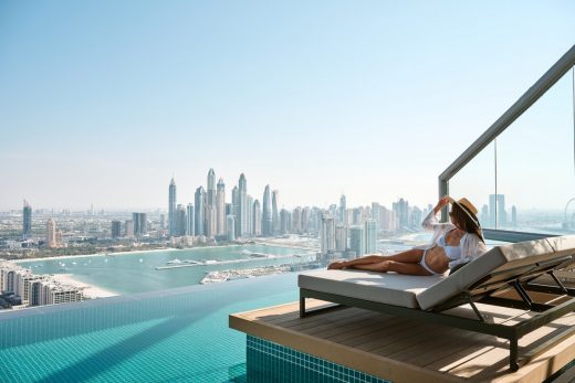AURA SKYPOOL Dubai, 360° infinity pool Palm Tower skyscraper
