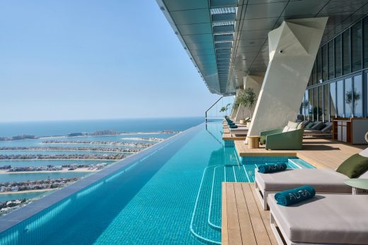 AURA SKYPOOL Dubai, 360° infinity pool Palm Tower skyscraper