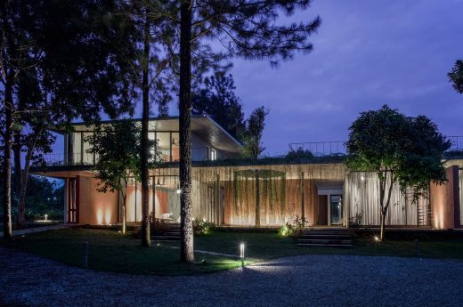 Villa LP in Ba Vi: Ha Noi home, Vietnam