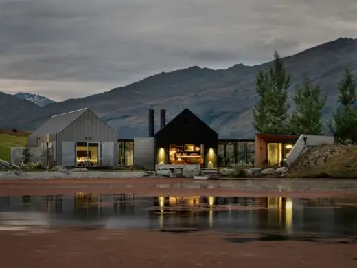 Lake House Otago South Island NZ