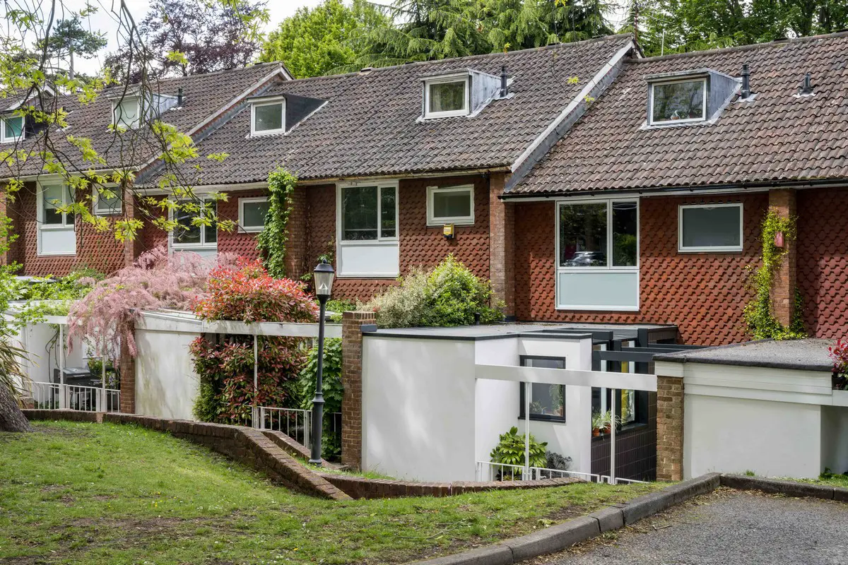 Little Brownings in Lewisham by Archmongers