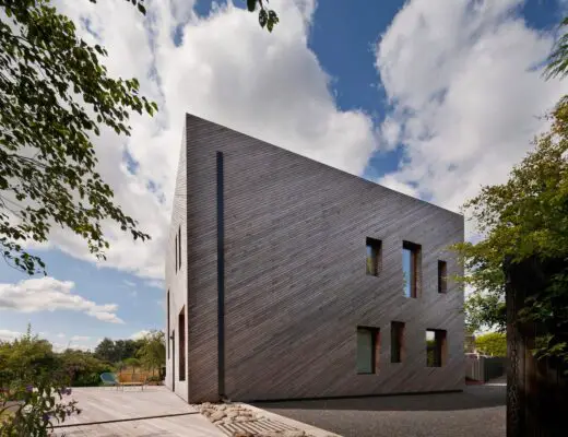 Ostro Passivhaus Kippen house design by Paper Igloo