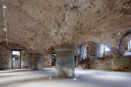 Worcester Cathedral Undercroft Learning Centre