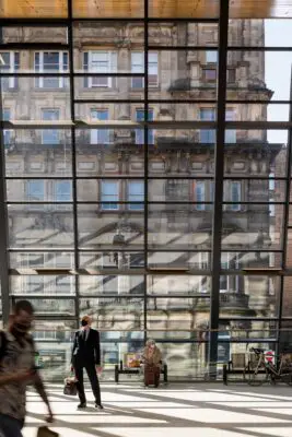 Glasgow Queen Street Station building