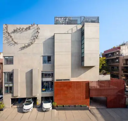 Portrait in Concrete House New Delhi