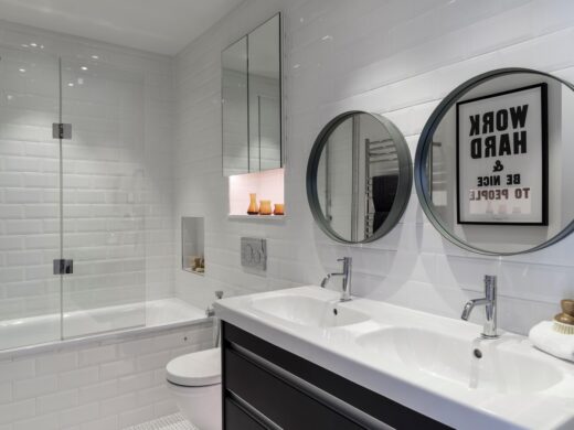 Highgate Terraced Townhouse childrens’ bathroom