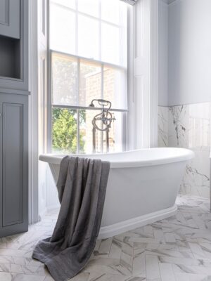 Highgate Terraced Townhouse ensuite bath