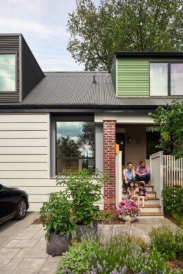 Contemporary Ontario home design