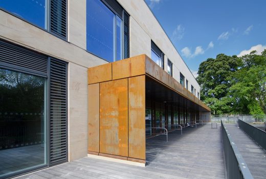 Canaan Lane Primary School, Edinburgh