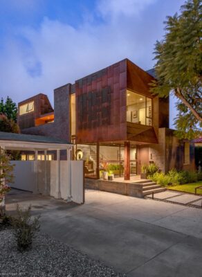 Prosser Residence Los Angeles Building