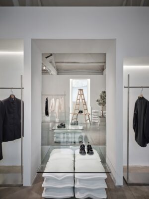 295 Middle Zhongshan Road shop design