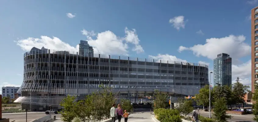 9th Avenue Parkade and Innovation Centre, Calgary