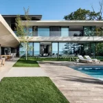 Lake Huron Summer House in Ontario, Canada