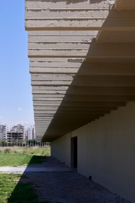 Niemeyer Guest House Renovation, Modern Lebanon building