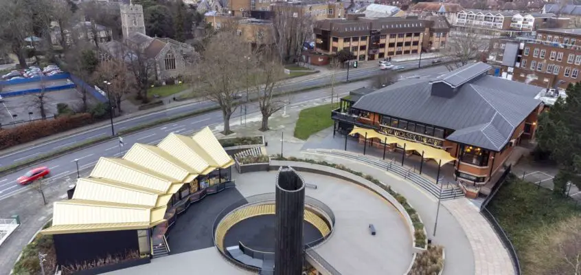 NW2 Participation Building and Theatre Square