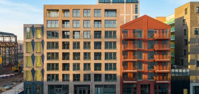 Red Ruby, Amsterdam Apartment Building
