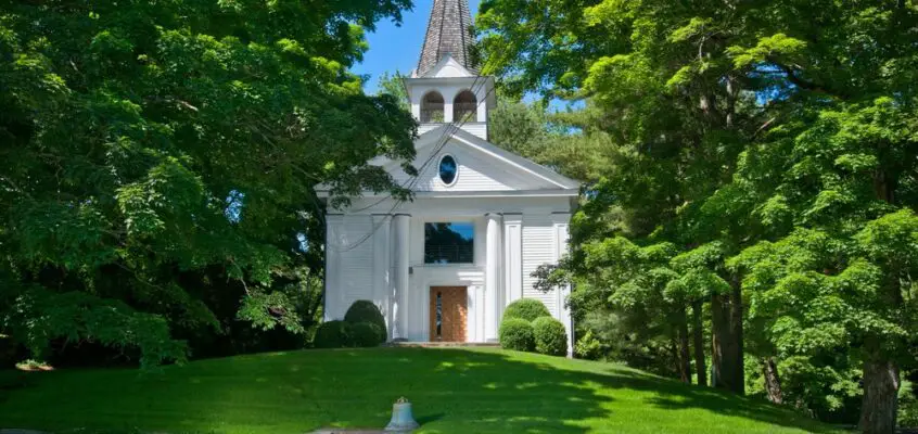 Baptist Church Home, New England USA