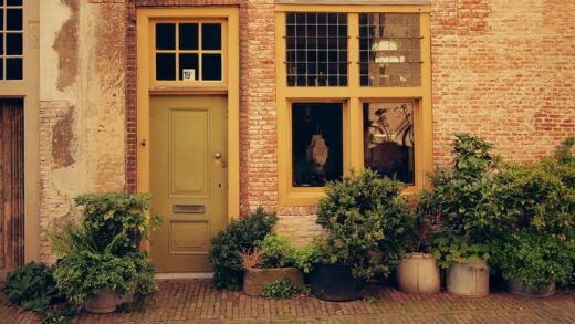 Bespoke sash windows: what makes them special