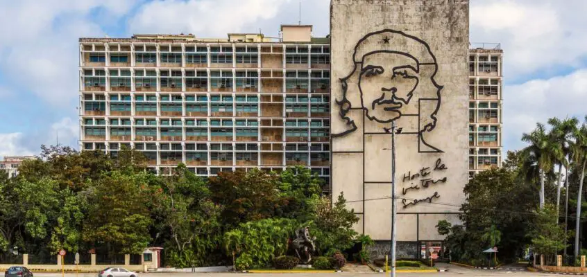 The Cuban Square Architecture Competition