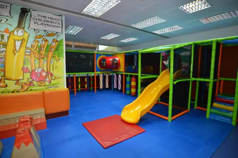 Hong Kong Cricket Club Sports Annex earchitect