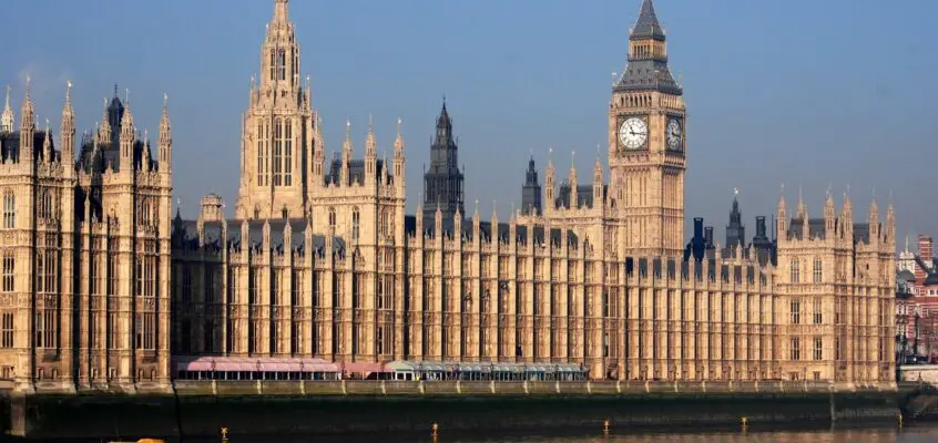UK Government building policy 2022