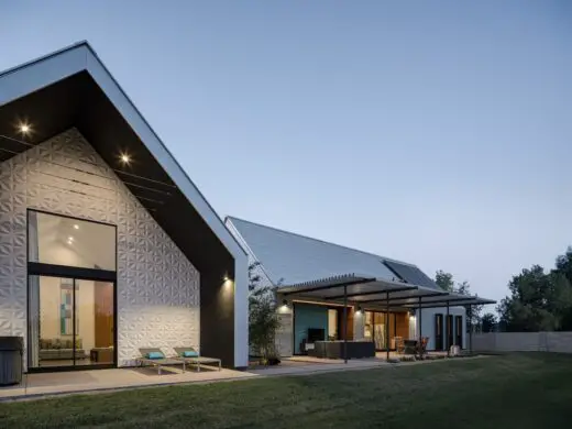 2 Barns Residence Phoenix