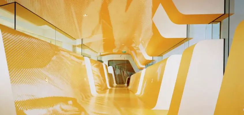 KU 64 Dental Clinic and Kids Club, Berlin