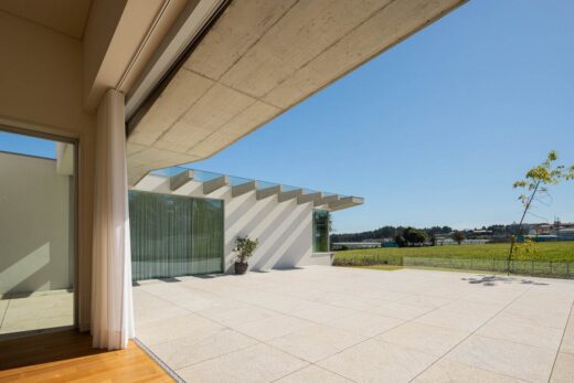 House in Brufe Famalicão New Village