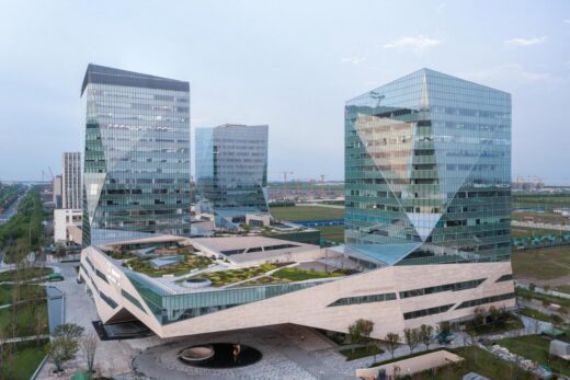 Lingang Science and Technology City Innovation Crystal