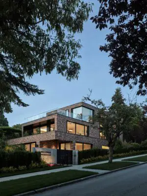 Nanton Residence Vancouver