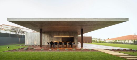 Portugal rural home design by Visioarq Arquitectos