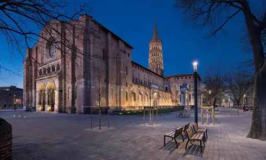 Saint Sernin Square, Toulouse public space