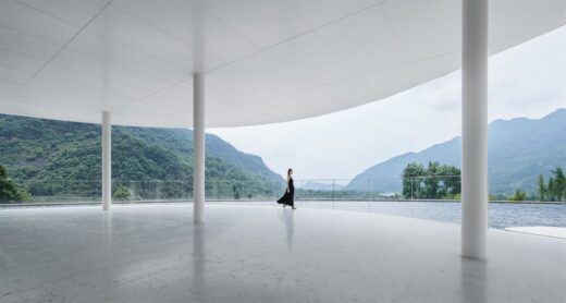 Woyun Platform Visitors Centre China