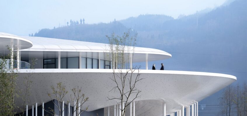 Woyun Platform Visitors Centre, Sichuan