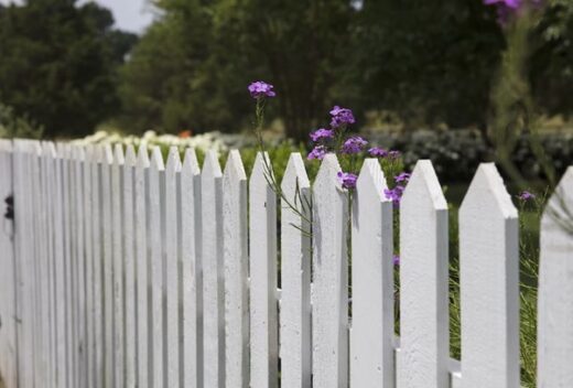 Build Your Own Fence That Will Last