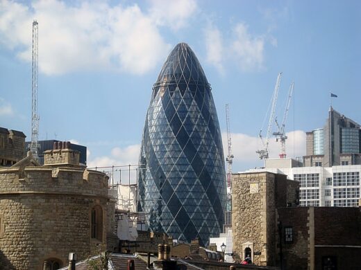 The Gherkin, 30 St. Mary Axe - London’s most well-known architectural designs