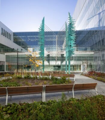 Integrated Cancer Treatment Centre of the CHU Canada