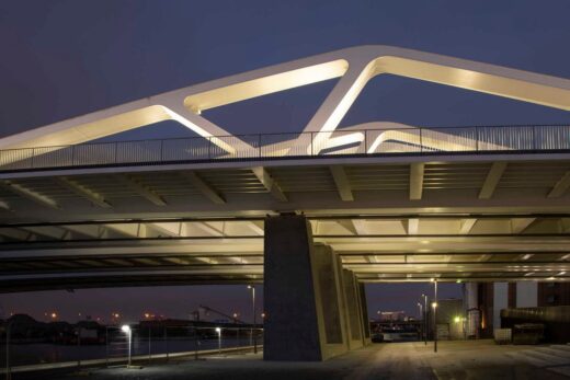 Theunis Bridge in Antwerp crossing structure