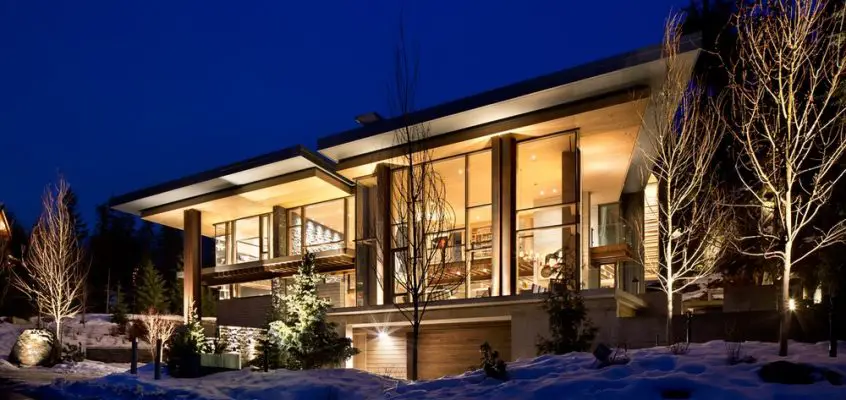Ancient Cedars Residence, British Columbia