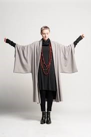 How to wear a traditional Japanese haori