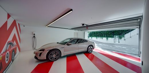 Brescia home garage Porsche car
