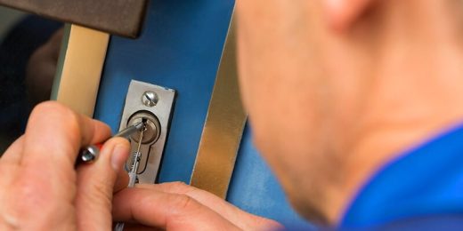 M&N Keyhole Locksmith specialist service